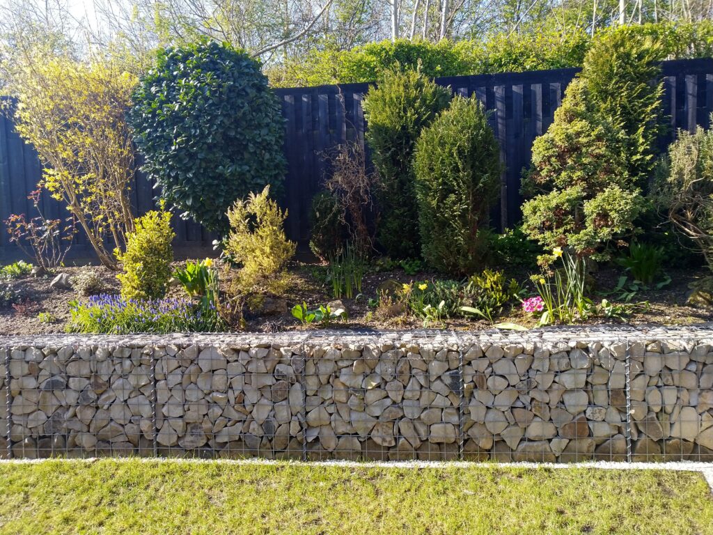 a rock gabion retaining wall